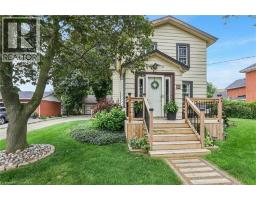 10 MAPLE Avenue, Grimsby, Ontario