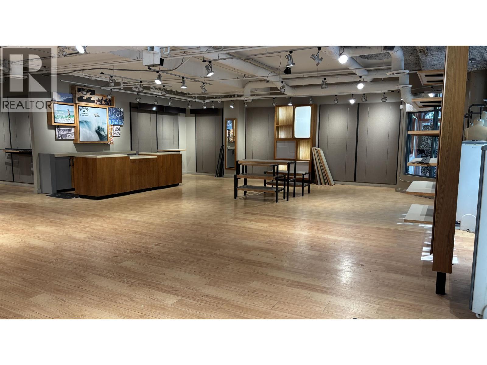 4 4314 Main Street, Whistler, British Columbia  V8E 1A9 - Photo 3 - C8071166