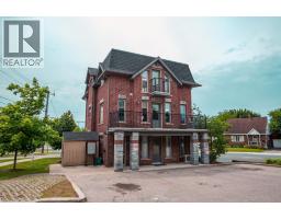 489 EAST Avenue Unit# B, kitchener, Ontario