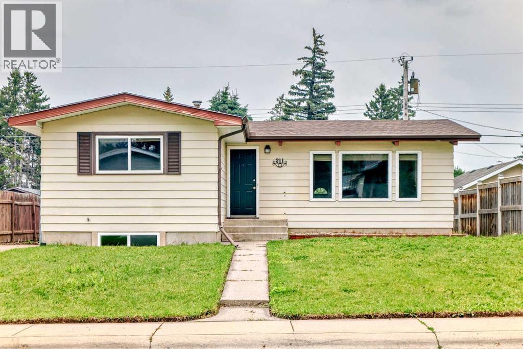 Property at 211 Allan Crescent SE image 1
