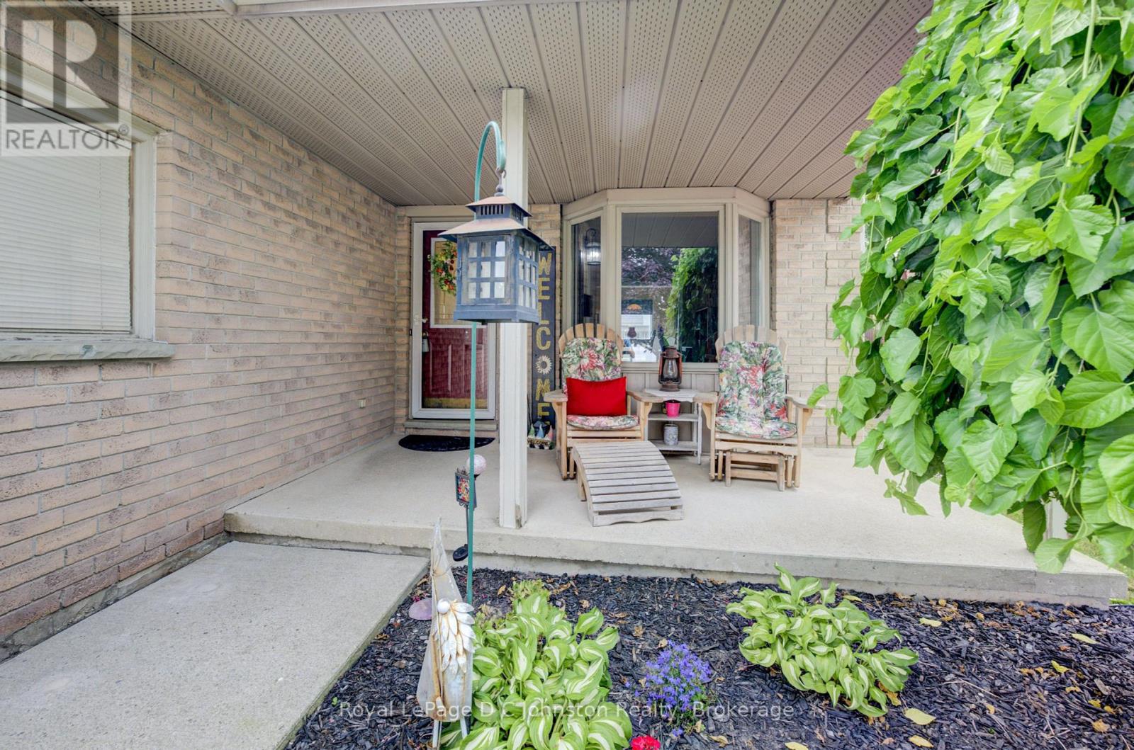254 Scott Road, Cambridge, Ontario  N3C 3W8 - Photo 4 - X12290953
