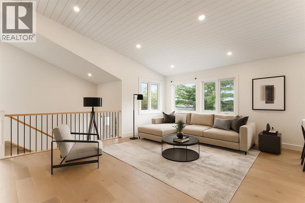 Property at 72 Edforth Crescent NW image 1