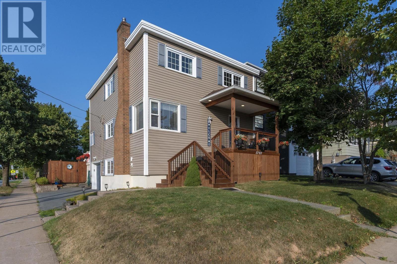 Property at 3707 Rosemeade Avenue image 1