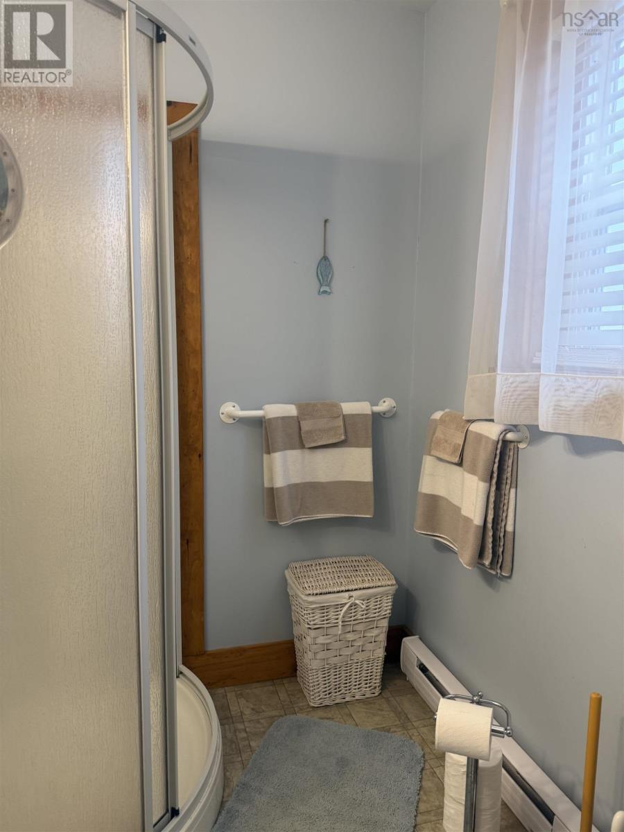 96 East Side Bickerton Road, Port Bickerton, Nova Scotia  B0J 1A0 - Photo 36 - 202506626