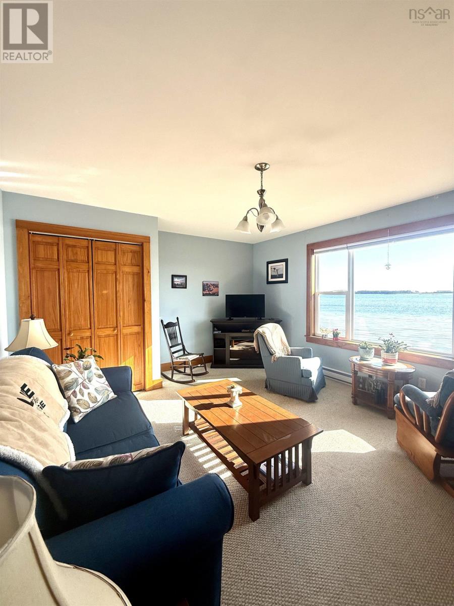 96 East Side Bickerton Road, Port Bickerton, Nova Scotia  B0J 1A0 - Photo 23 - 202506626