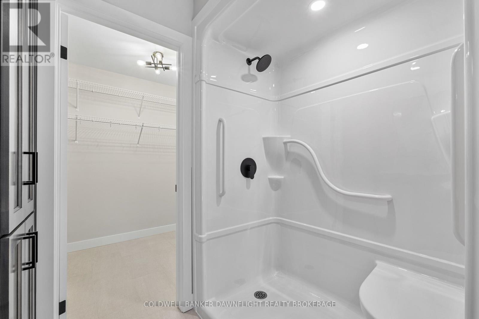 127 Victoria Avenue E, South Huron, Ontario  N0M 1M0 - Photo 18 - X12344556