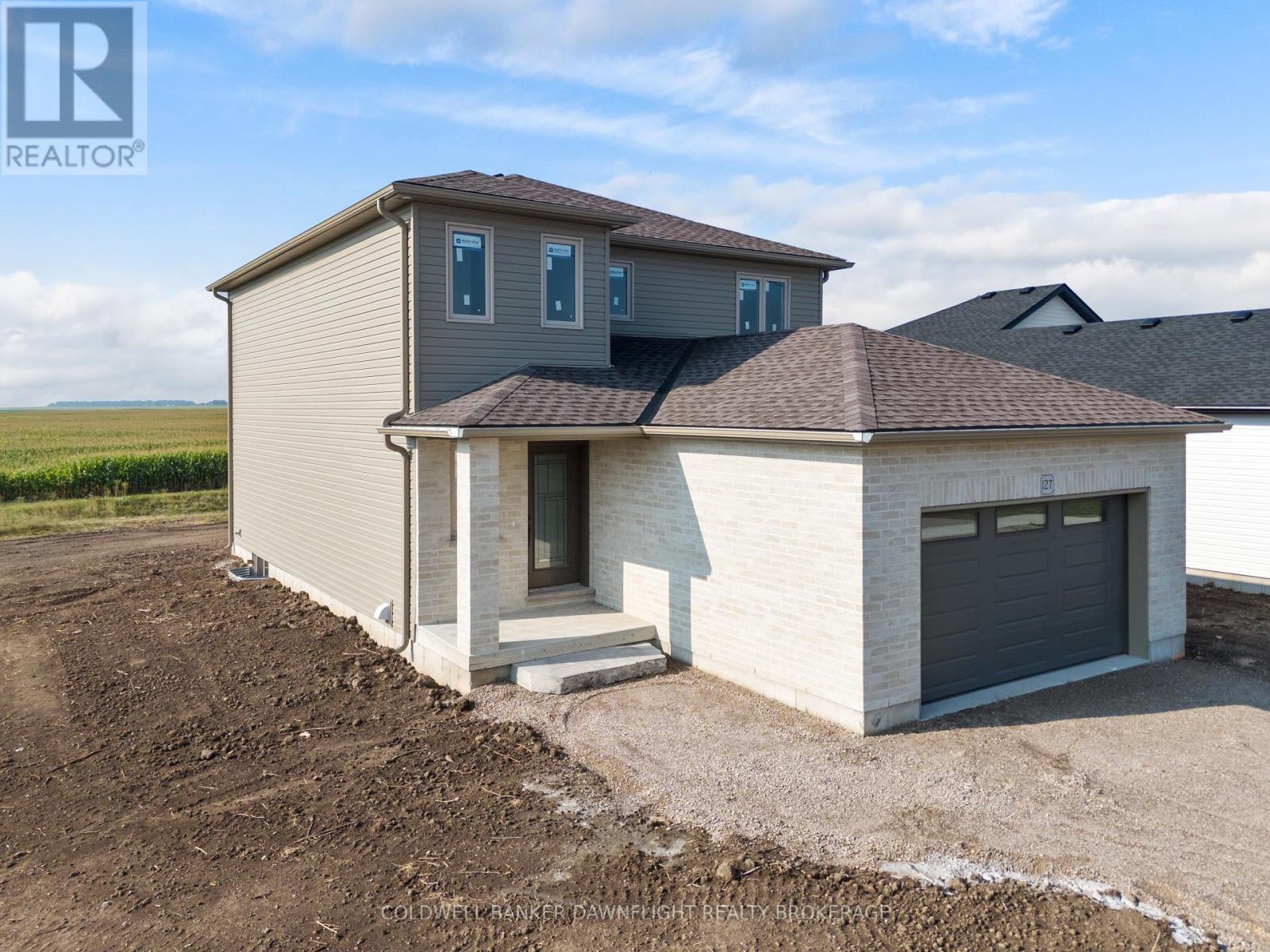 127 Victoria Avenue E, South Huron, Ontario  N0M 1M0 - Photo 2 - X12344556