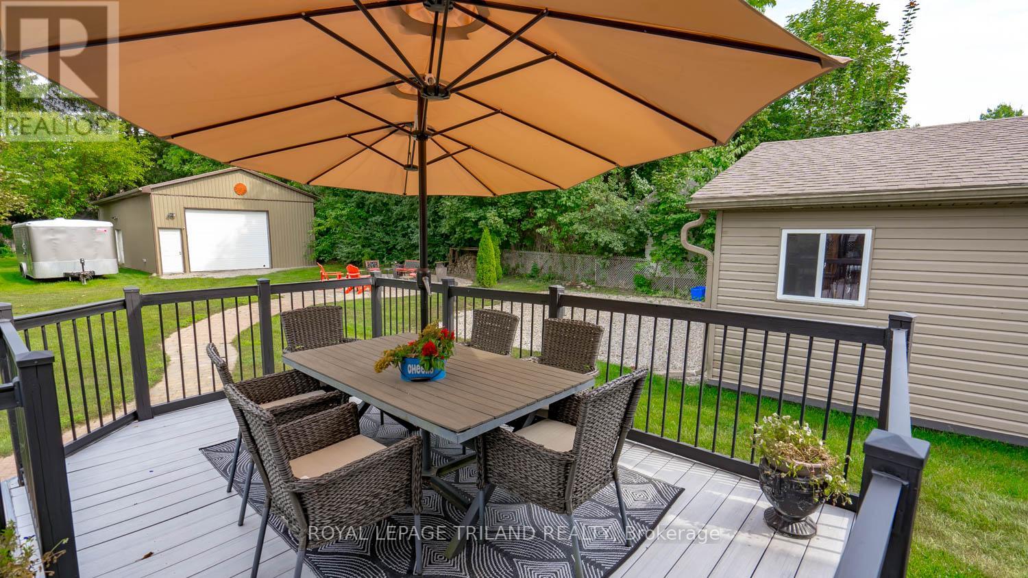 458 Boler Road, London South (South K), Ontario  N6K 2K7 - Photo 37 - X12344660