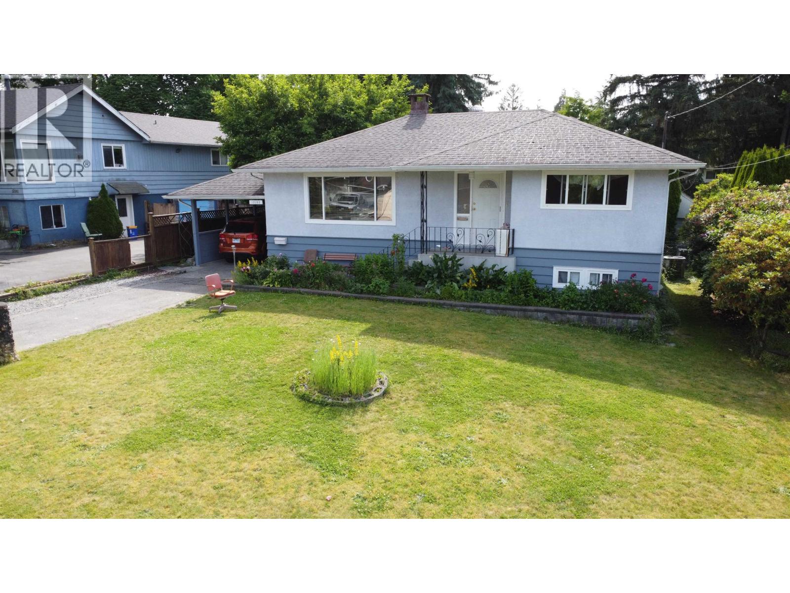 12163 230 Street, Maple Ridge, British Columbia  V2X 6R4 - Photo 2 - R3036976