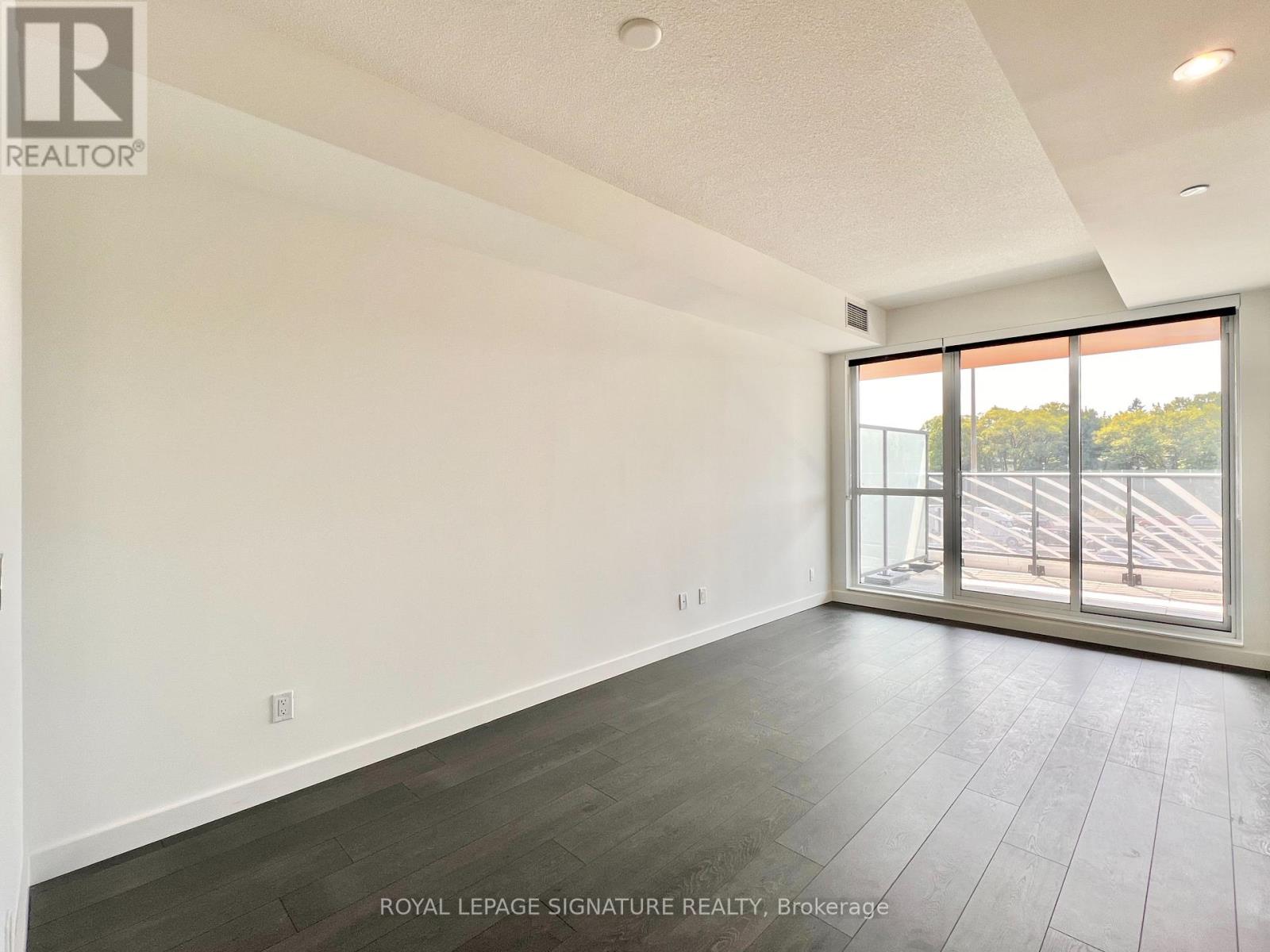 Property at 305 - 27 MCMAHON DRIVE image 3