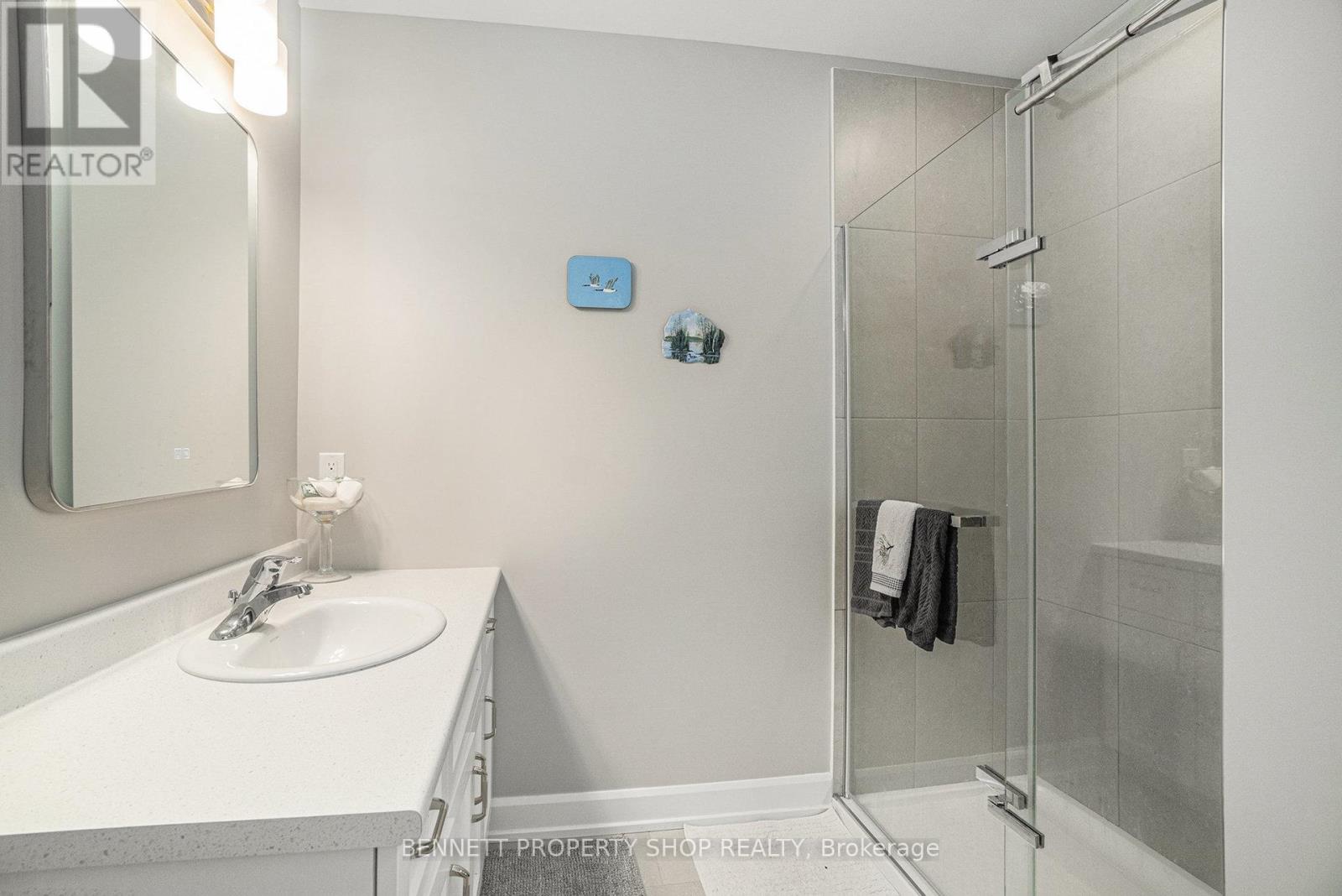 8 Red Door Lane, Horton, Ontario  K7V 3Z8 - Photo 24 - X12344628