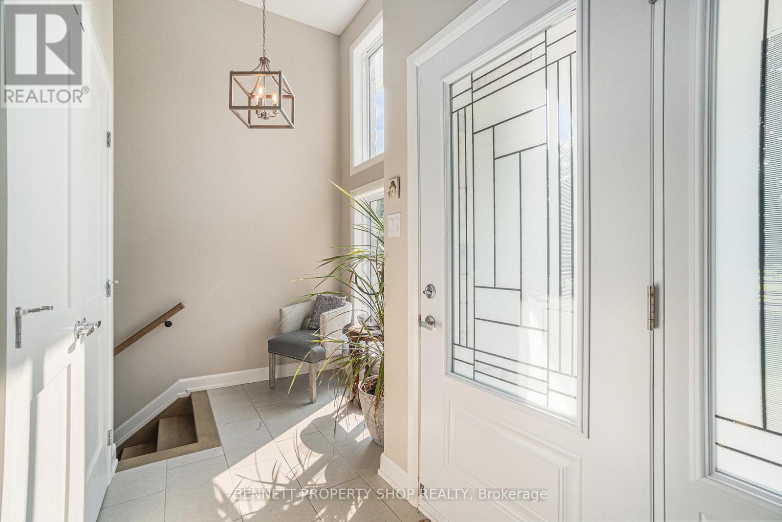 8 Red Door Lane, Horton, Ontario  K7V 3Z8 - Photo 3 - X12344628