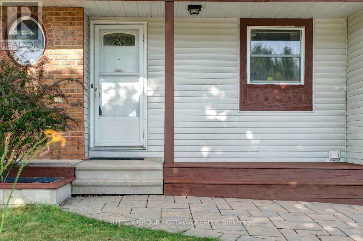 Property at 1677 BOTTRIELL WAY N image 5