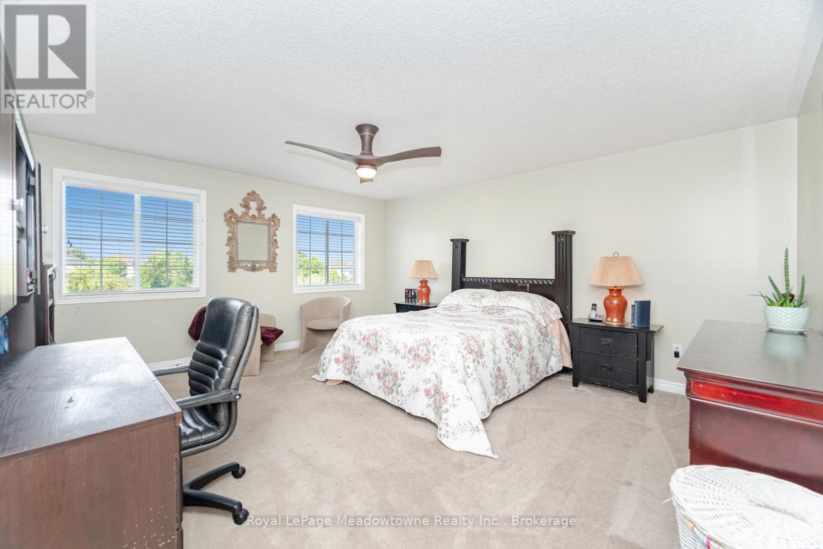 194 Manley Lane, Milton, Ontario  L9T 5N8 - Photo 19 - W12344687