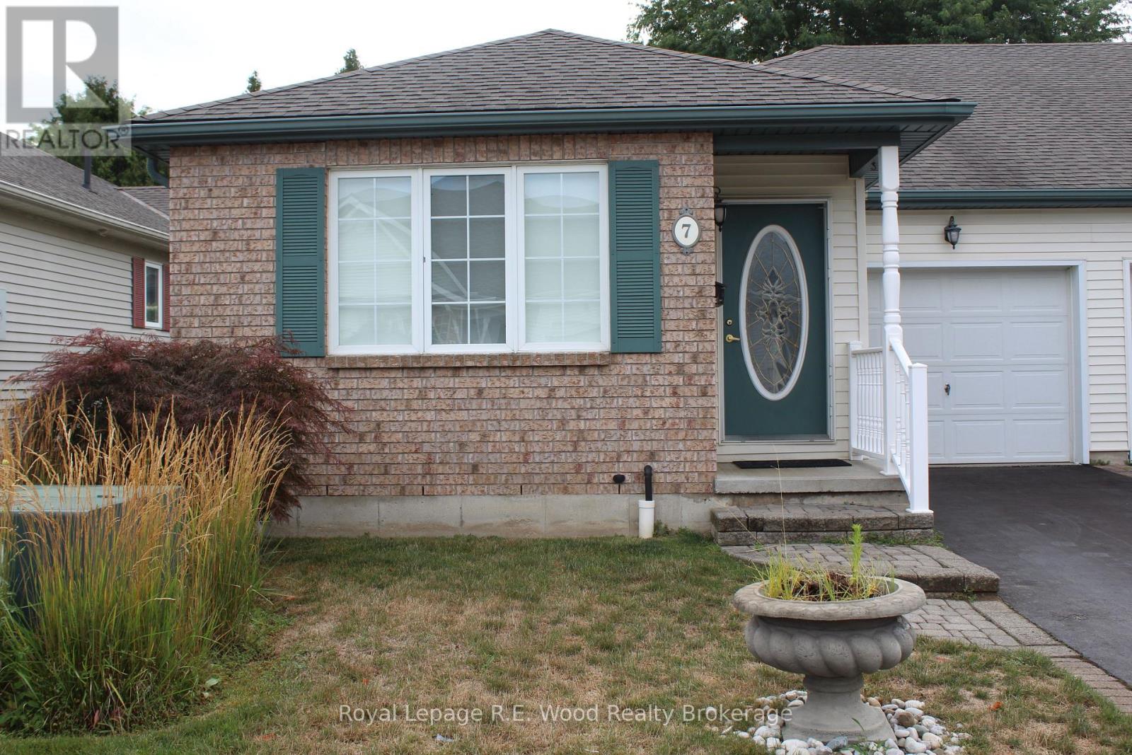 7 JACKSON COURT, Tillsonburg, Ontario