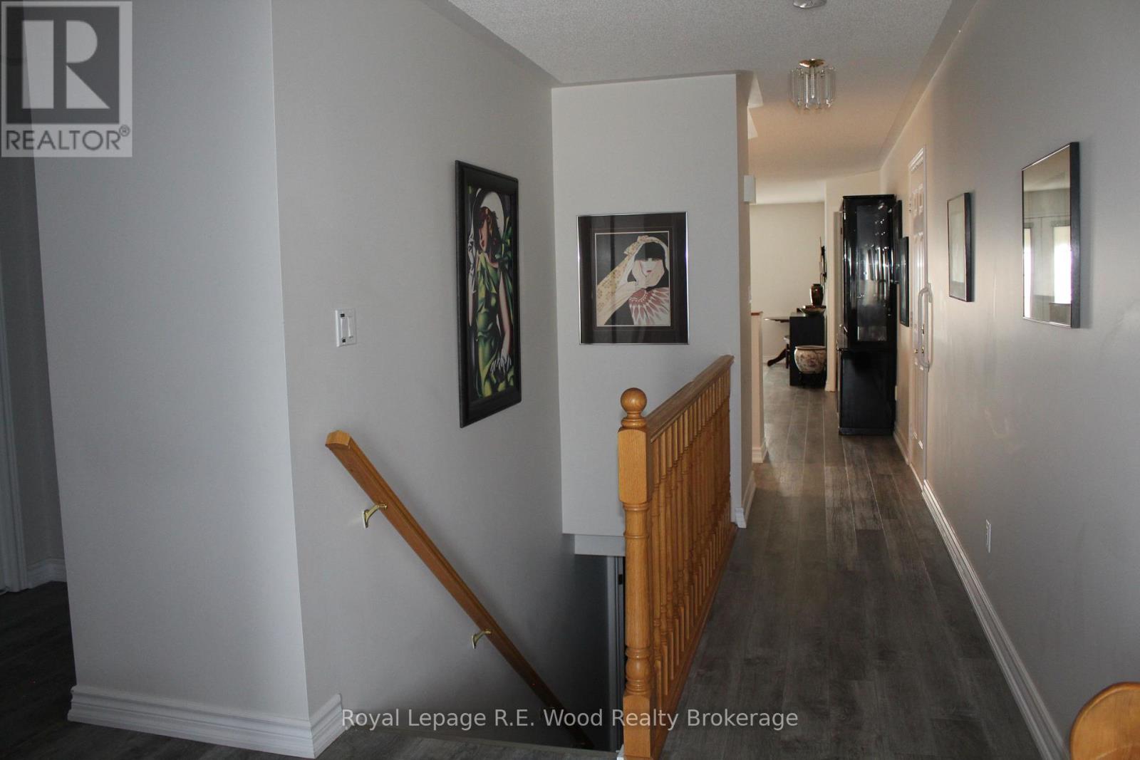 7 Jackson Court, Tillsonburg, Ontario  N4G 5R3 - Photo 5 - X12344637