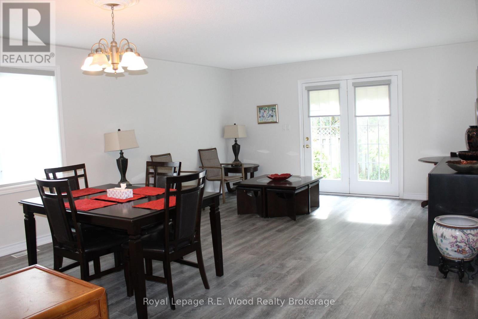 7 Jackson Court, Tillsonburg, Ontario  N4G 5R3 - Photo 8 - X12344637