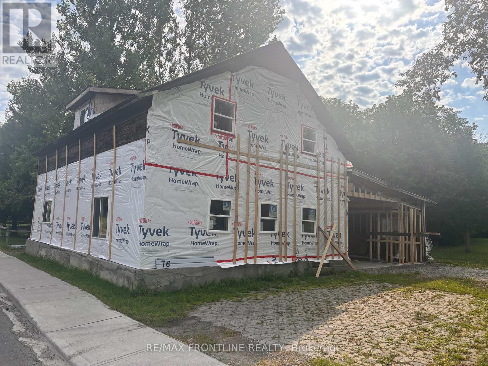 76 South Street, Lanark Highlands, Ontario  K0G 1K0 - Photo 3 - X12344609
