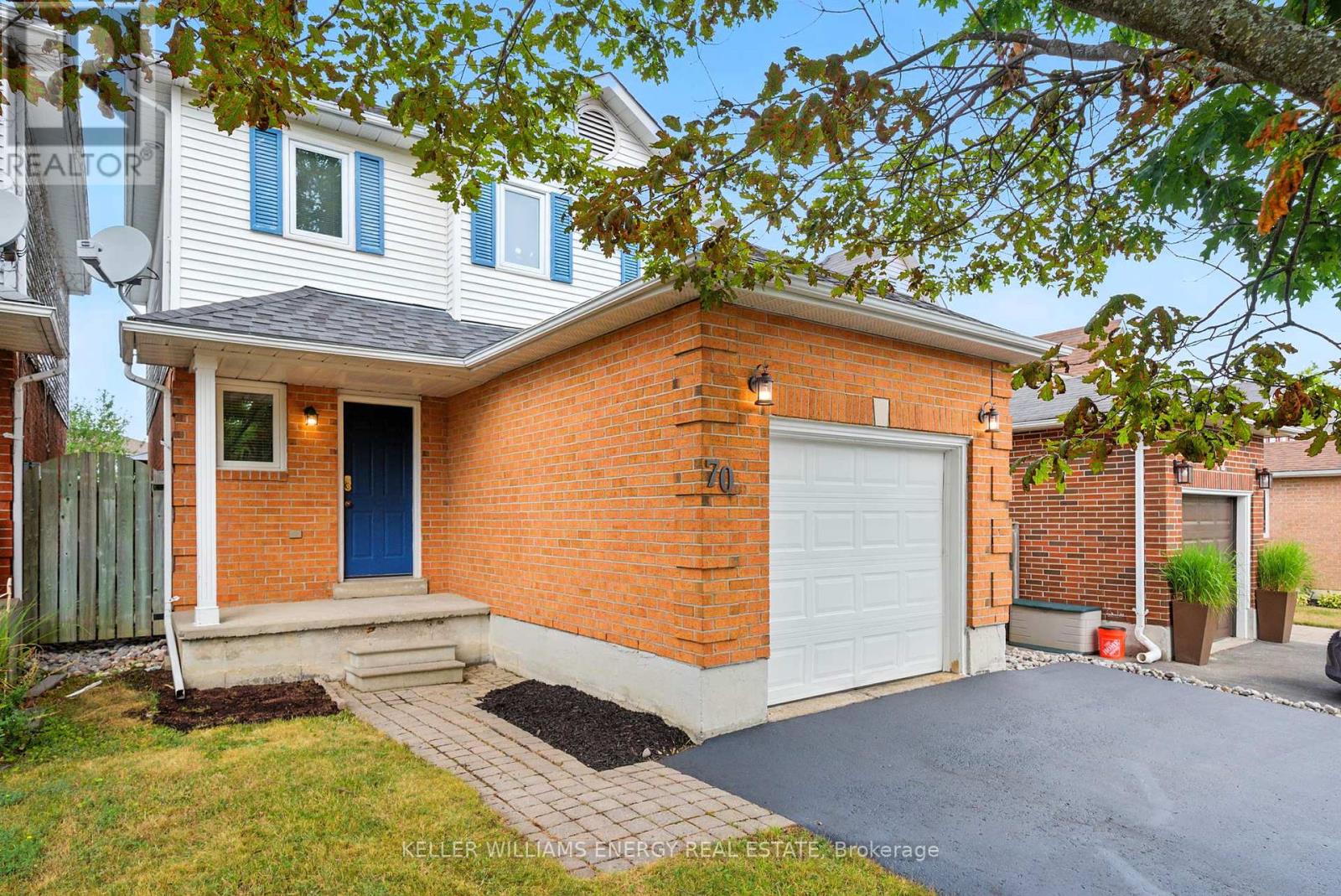 Property at 70 HART BOULEVARD image 2