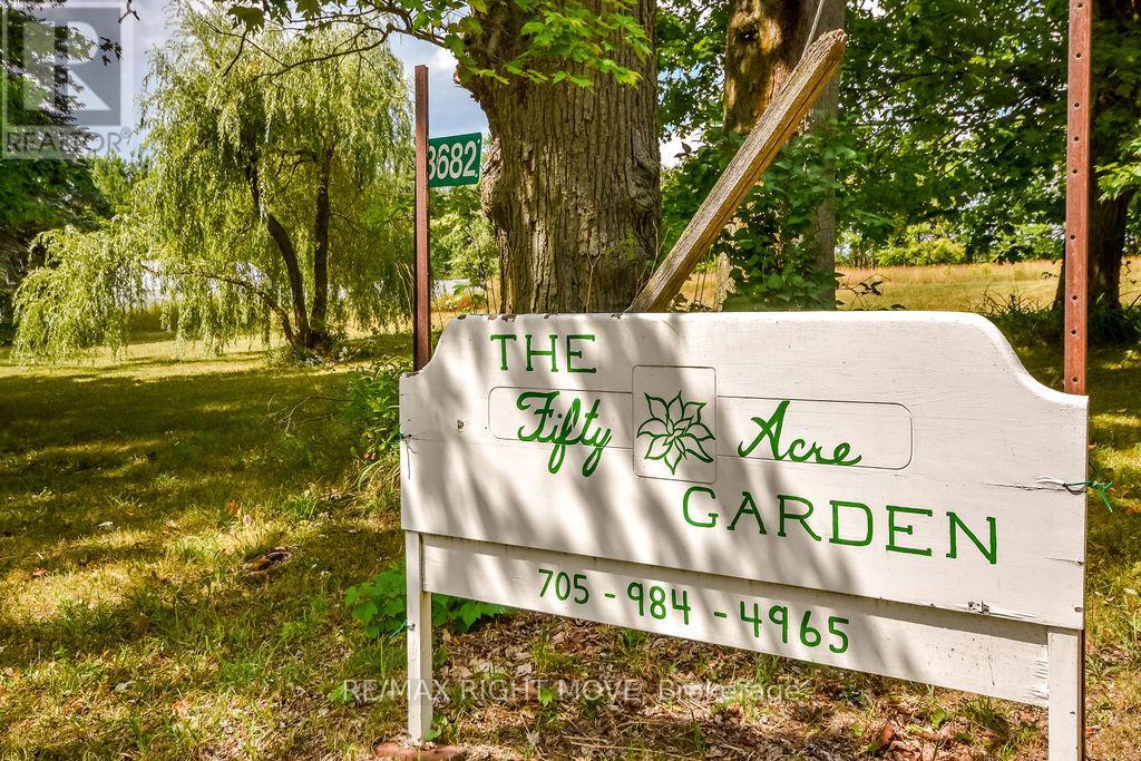 3682 Line 11 N, Oro-Medonte, Ontario  L0K 1E0 - Photo 13 - S12344498