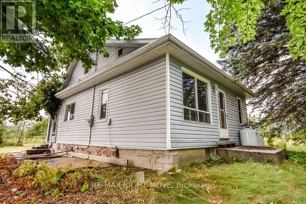 3682 Line 11 N, Oro-Medonte, Ontario  L0K 1E0 - Photo 14 - S12344498