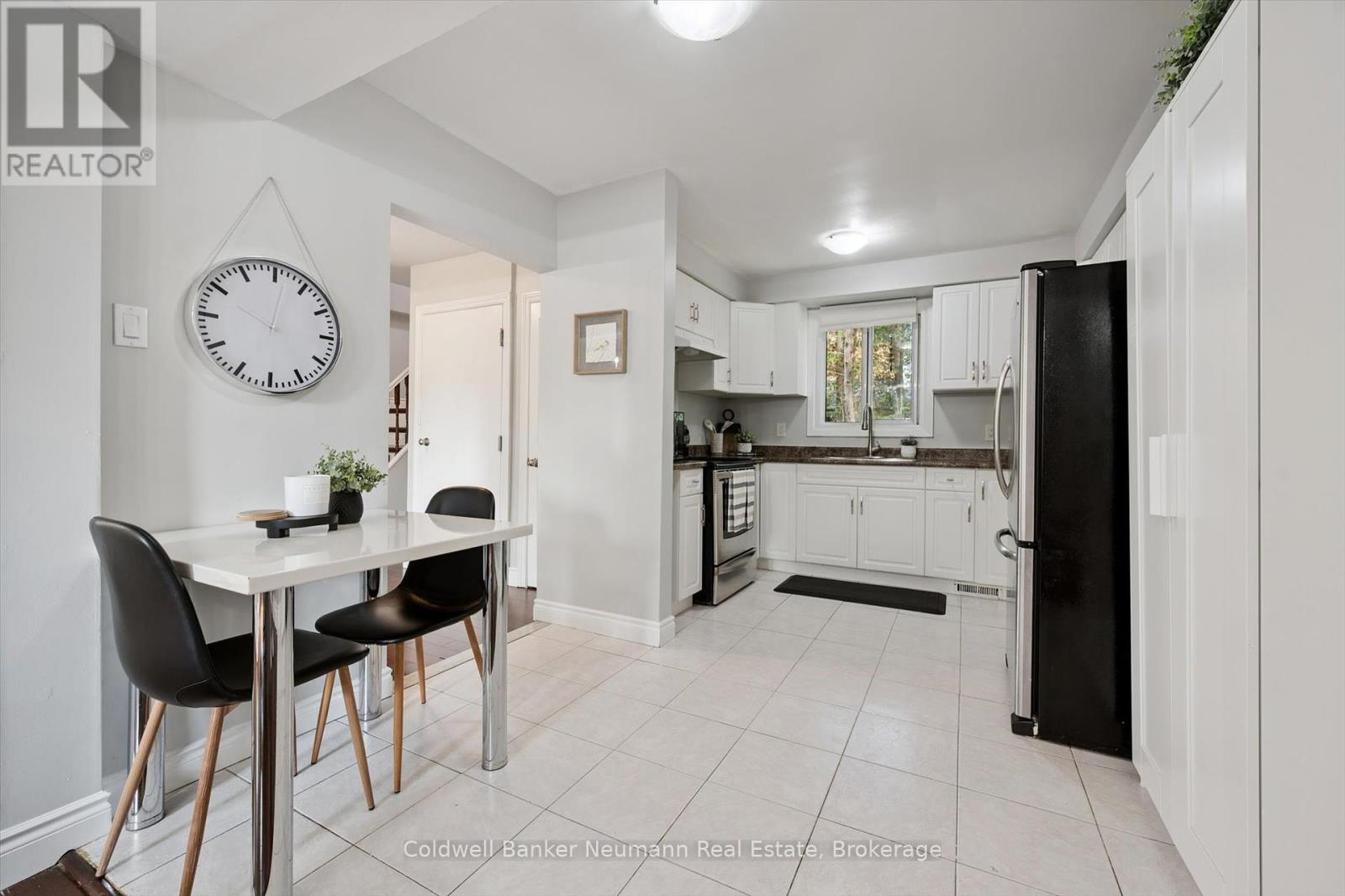 251 Metcalfe Street, Guelph, Ontario  N1E 4Y8 - Photo 11 - X12344668