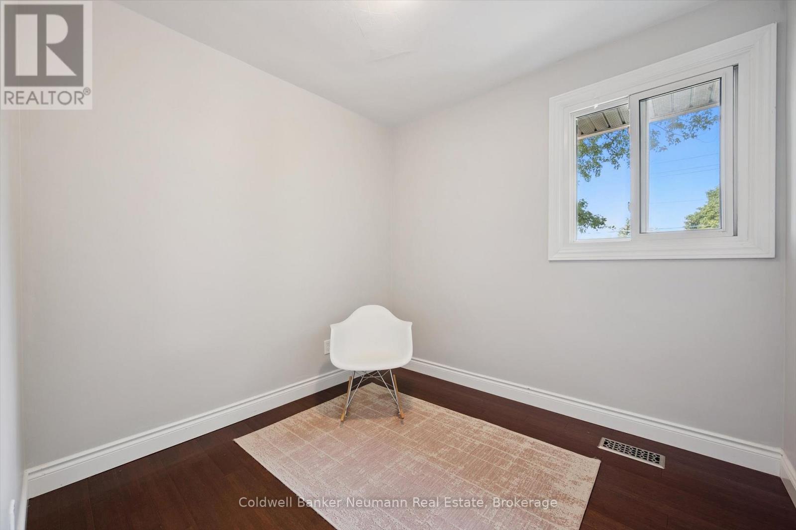 251 Metcalfe Street, Guelph, Ontario  N1E 4Y8 - Photo 16 - X12344668
