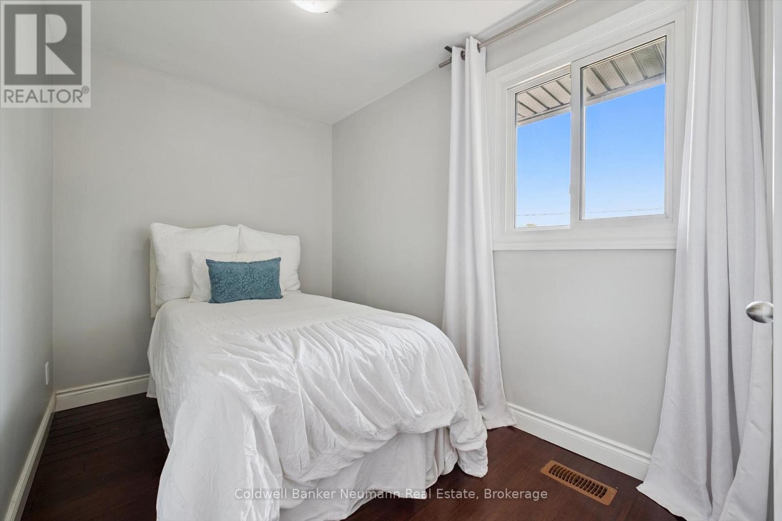 251 Metcalfe Street, Guelph, Ontario  N1E 4Y8 - Photo 18 - X12344668