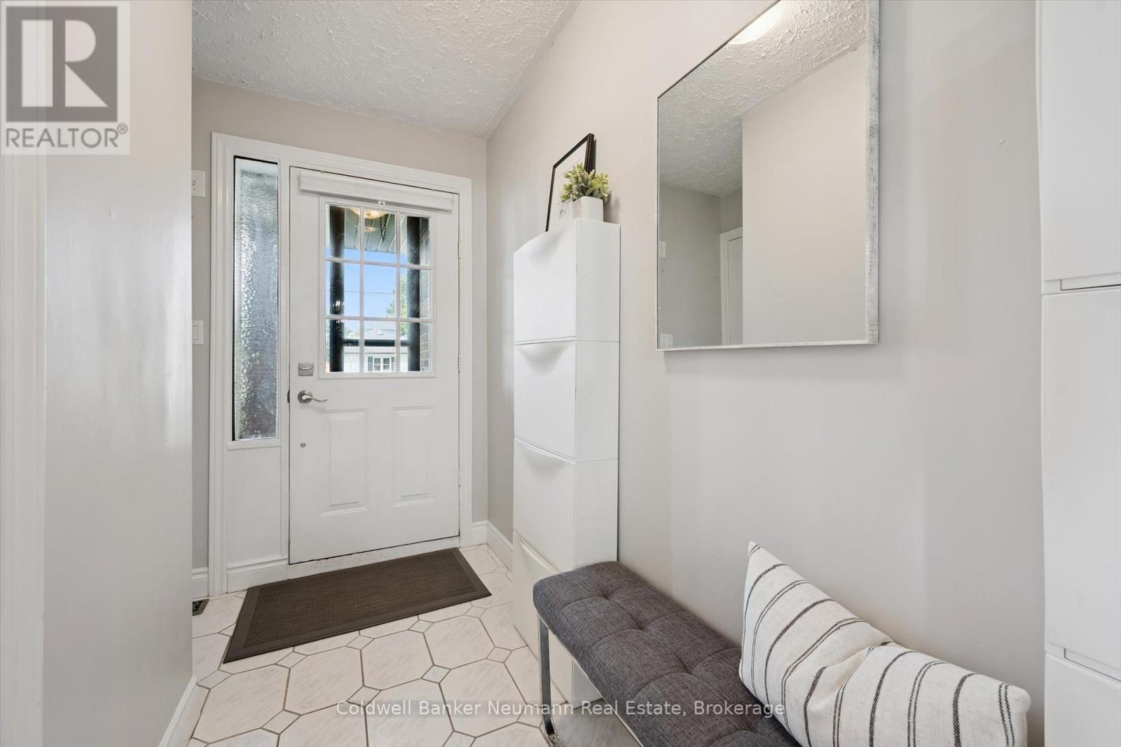 251 Metcalfe Street, Guelph, Ontario  N1E 4Y8 - Photo 7 - X12344668
