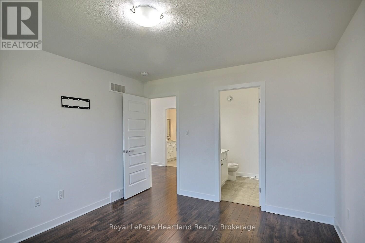 371 Beech Street, Lucan Biddulph, Ontario  N0M 2J0 - Photo 13 - X12344671