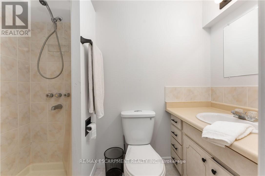 5 King Street S, Norfolk (Port Ryerse), Ontario  N3Y 4K2 - Photo 28 - X12344539