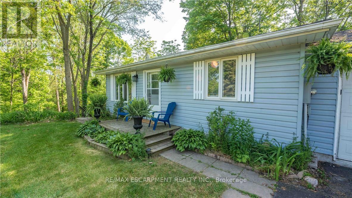 5 King Street S, Norfolk (Port Ryerse), Ontario  N3Y 4K2 - Photo 41 - X12344539