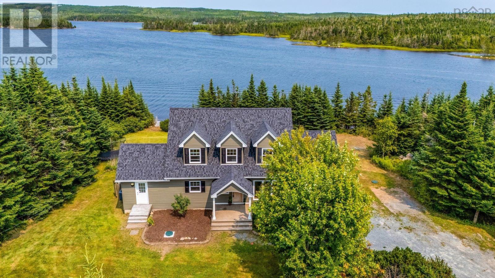 Property at 88 Inverary Point Lane image 3