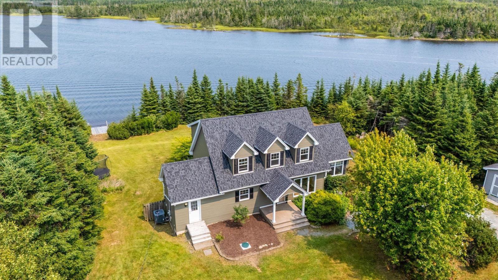 Property at 88 Inverary Point Lane image 4