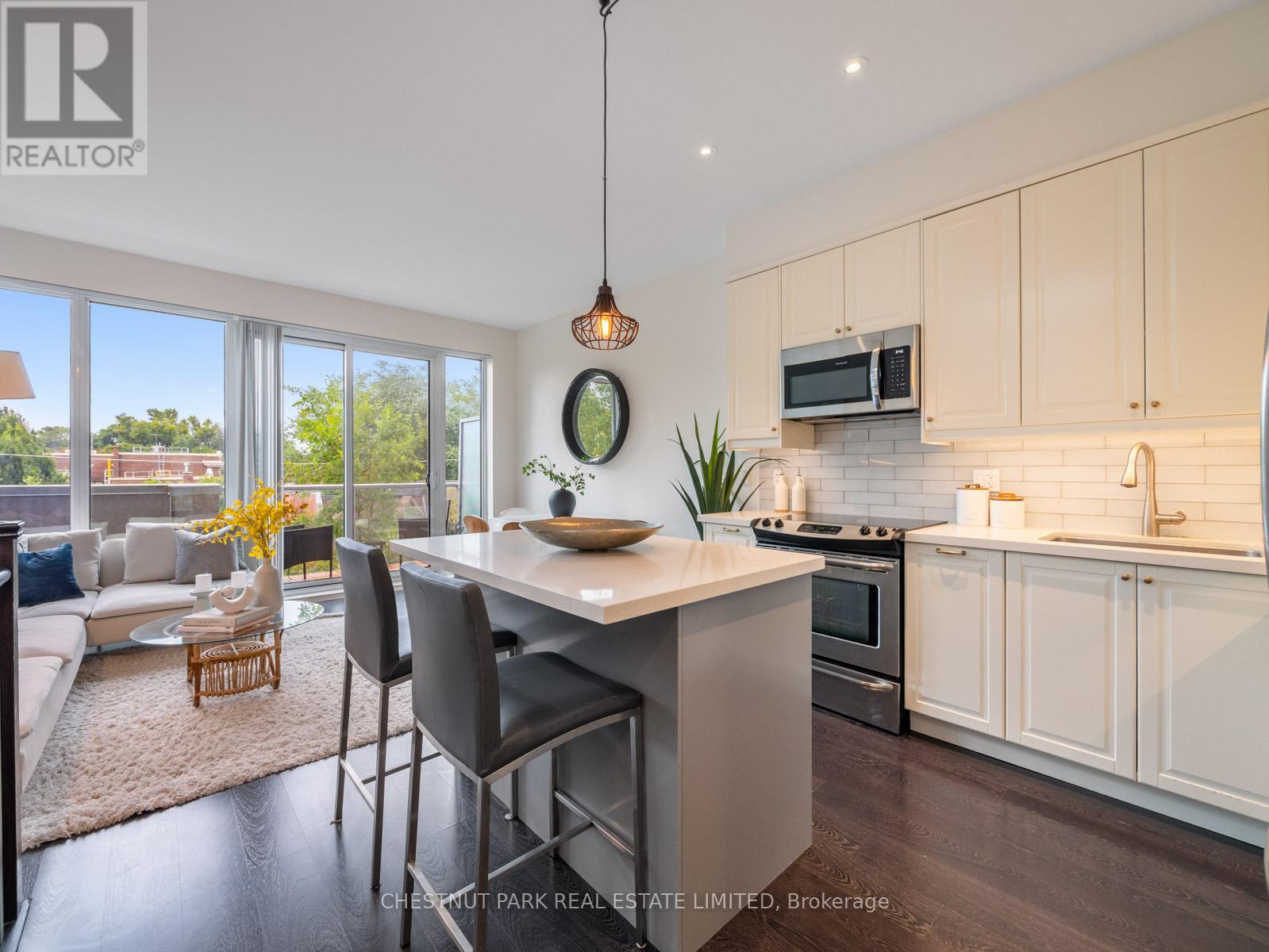 Property at 3 - 46 BOSTON AVENUE image 3