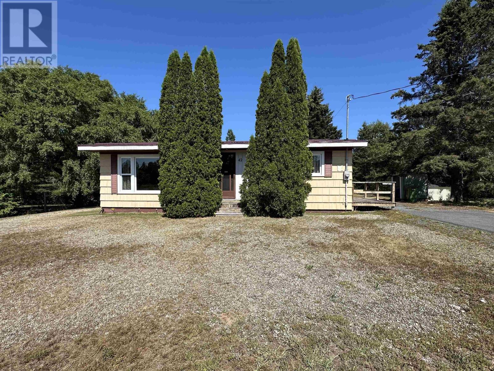 42 Willow Street, Kingston, Nova Scotia  B0P 1R0 - Photo 1 - 202520534
