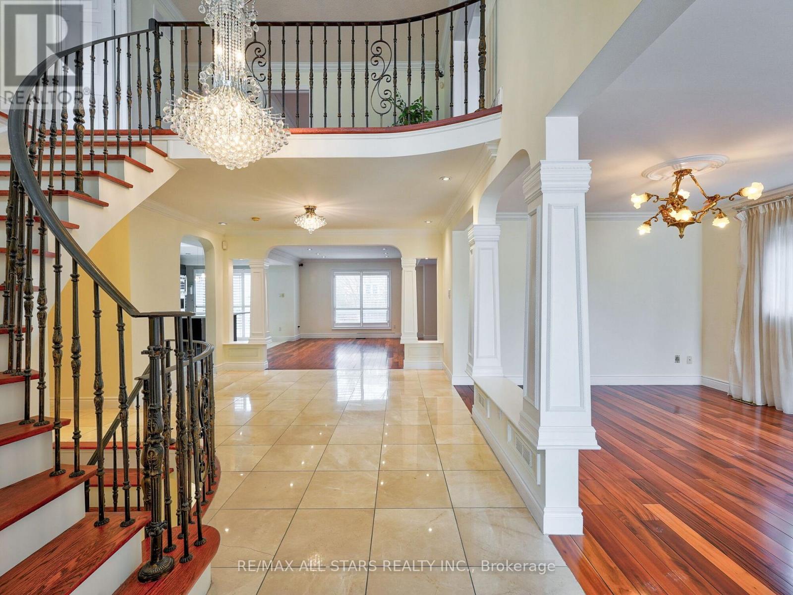 2227 Rodick Road, Markham, Ontario  L6C 1R3 - Photo 3 - N12344594