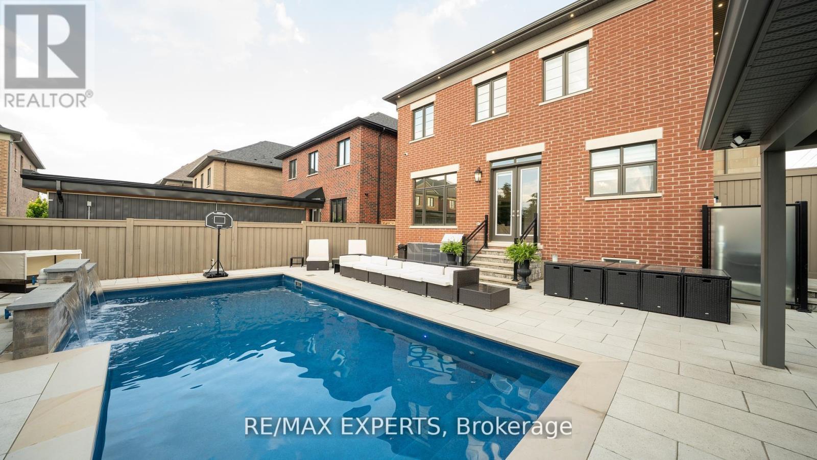 89 Rosshaven Crescent, Vaughan (Vellore Village), Ontario  L4L 1A6 - Photo 40 - N12344627