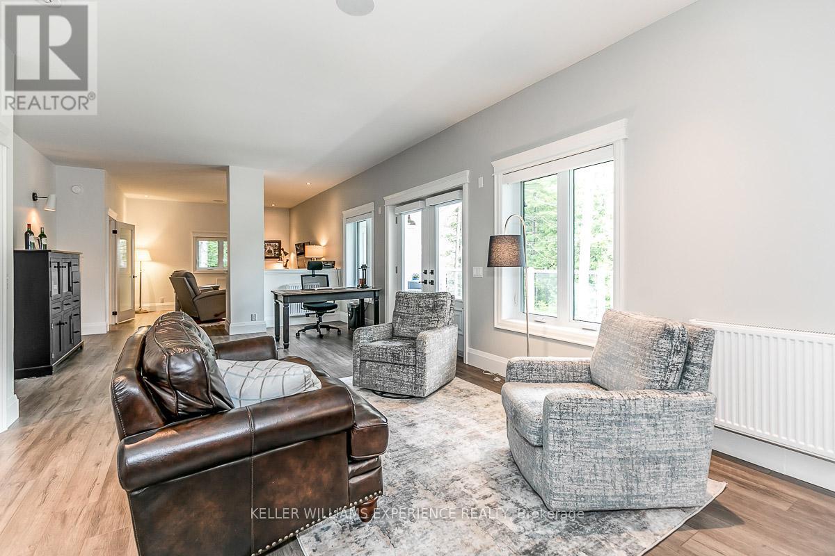 6 Forrester Road, Oro-Medonte, Ontario  L0L 2L0 - Photo 16 - S12344656