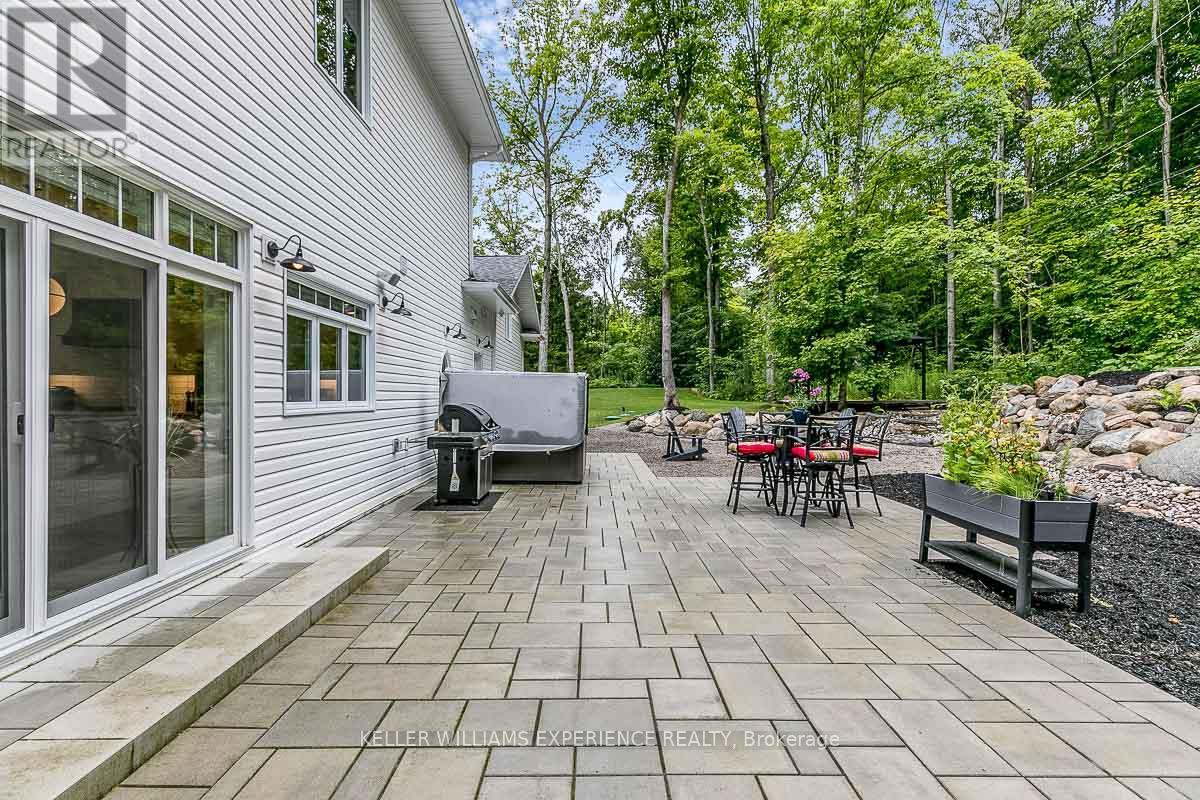6 Forrester Road, Oro-Medonte, Ontario  L0L 2L0 - Photo 22 - S12344656