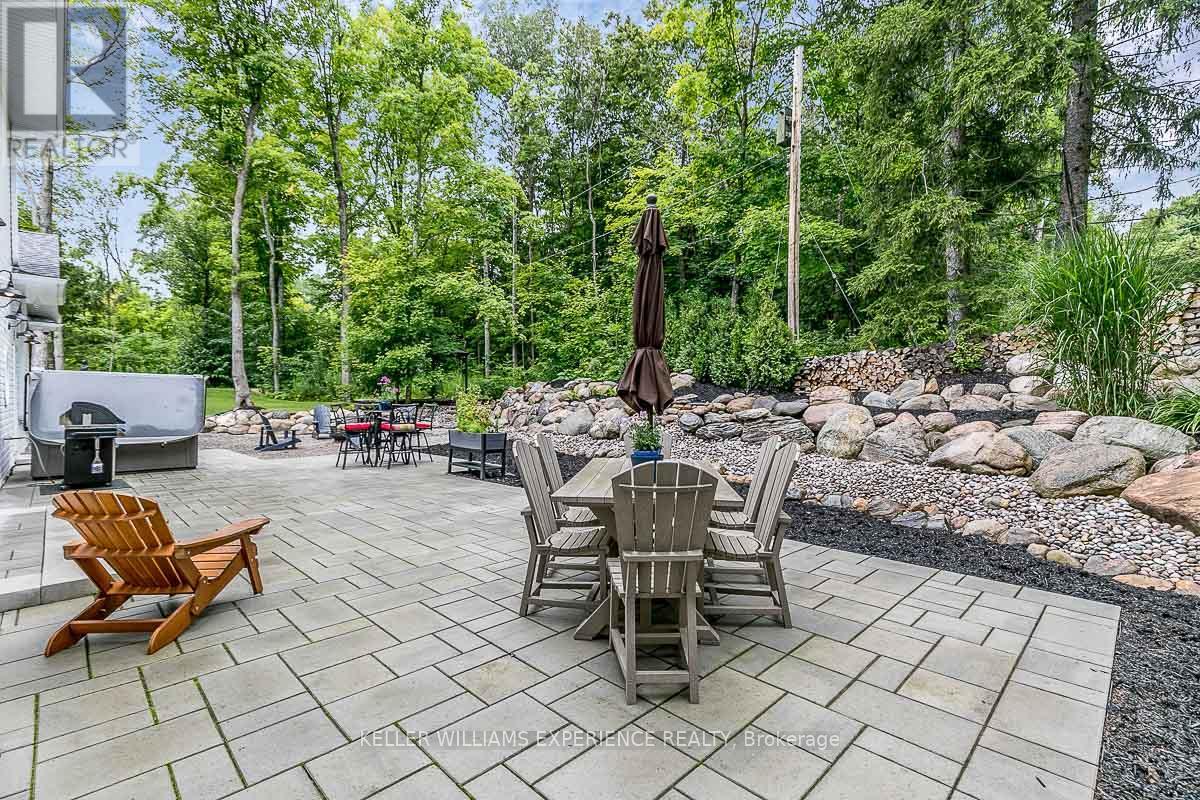 6 Forrester Road, Oro-Medonte, Ontario  L0L 2L0 - Photo 23 - S12344656