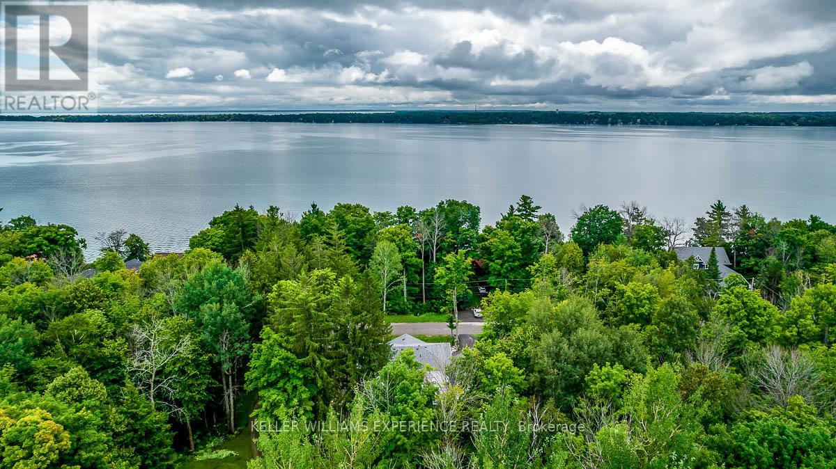6 Forrester Road, Oro-Medonte, Ontario  L0L 2L0 - Photo 3 - S12344656