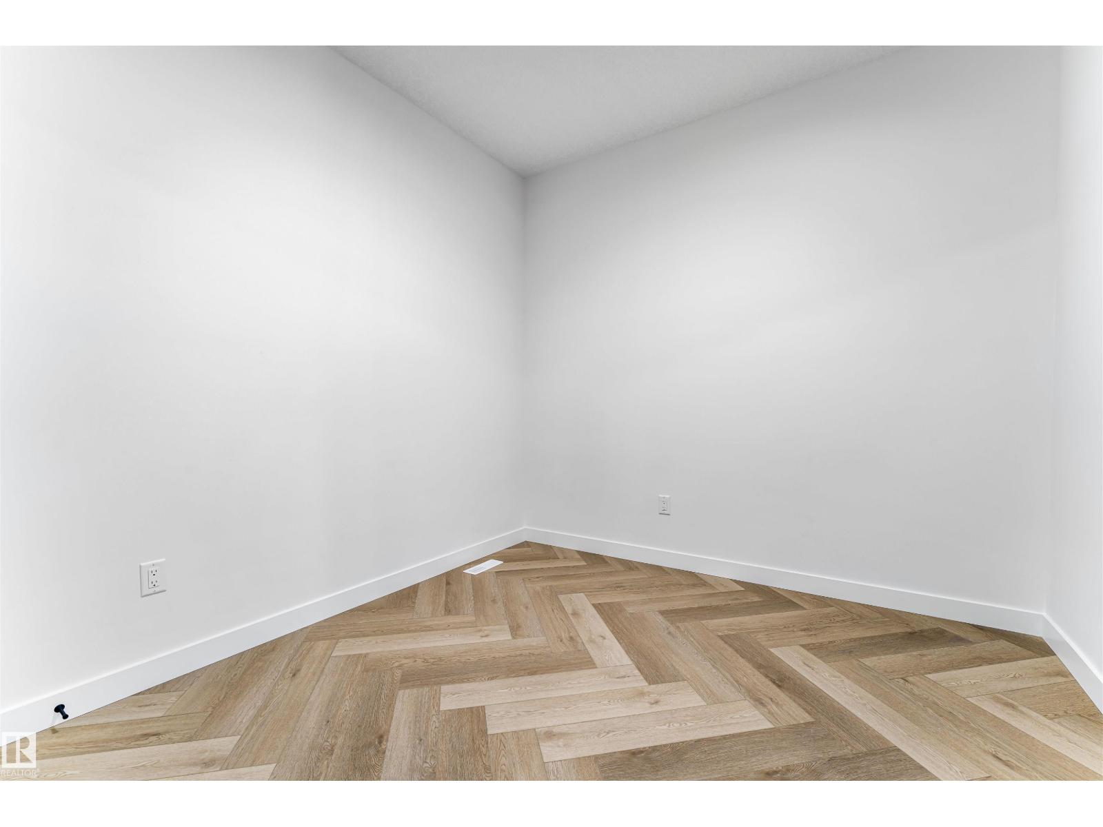 Property at 247 166 AV NE image 4