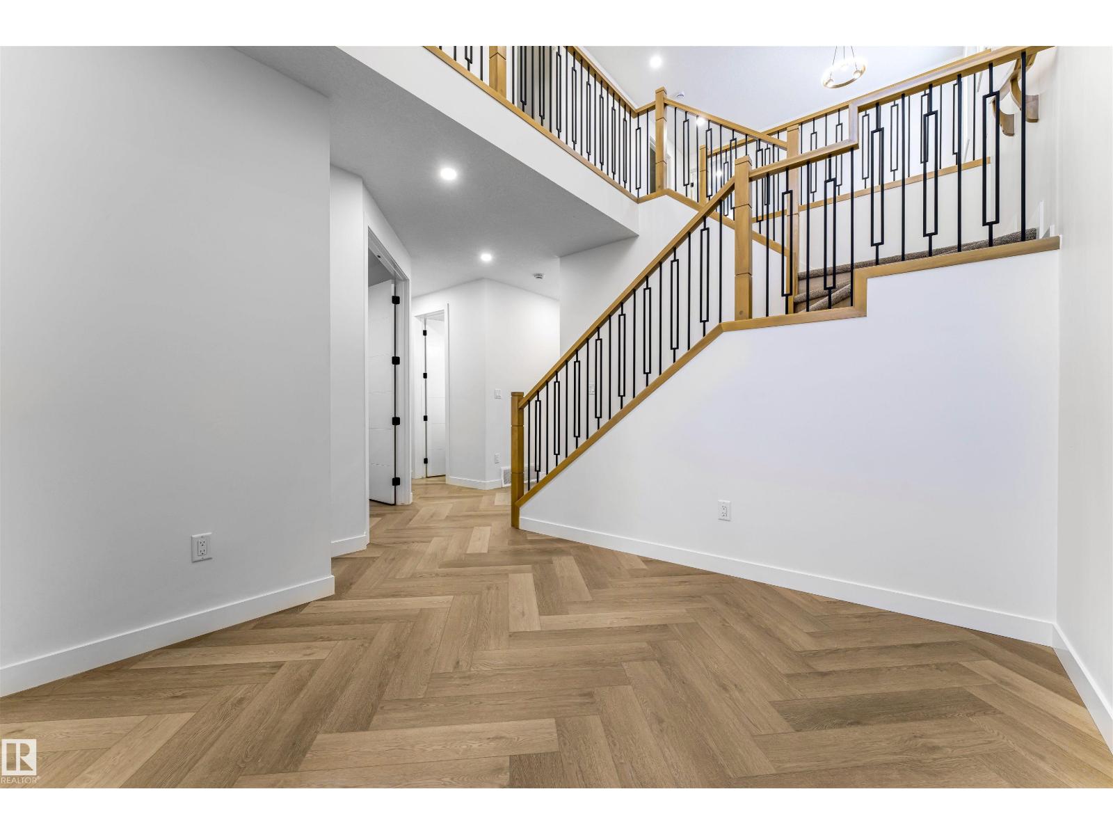 Property at 247 166 AV NE image 3