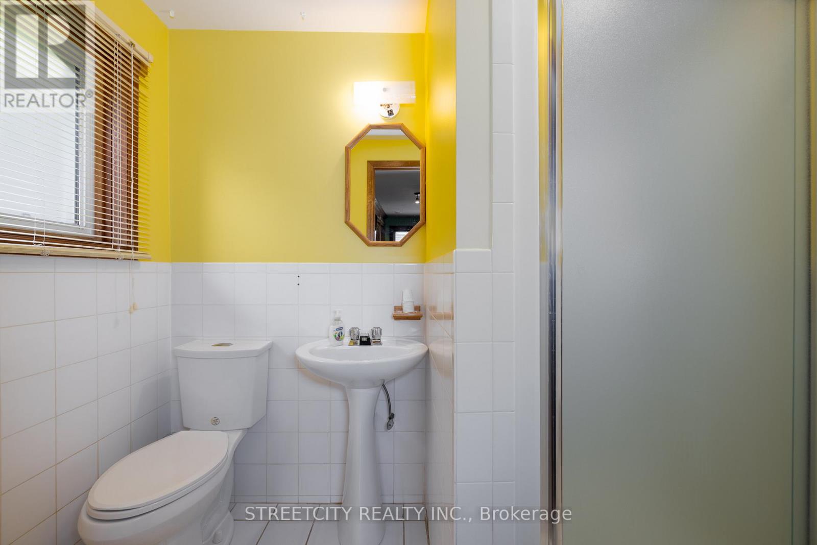 34 Bridlington Road, London South, Ontario  N6E 1X4 - Photo 16 - X12344745