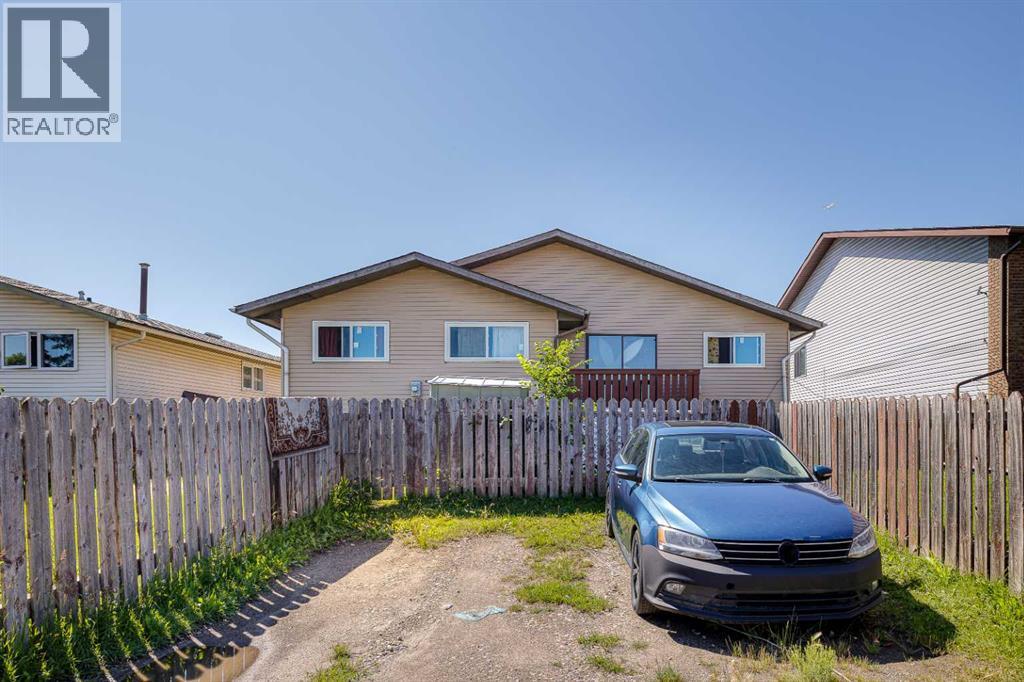 Property at 3712 44 Avenue NE image 3