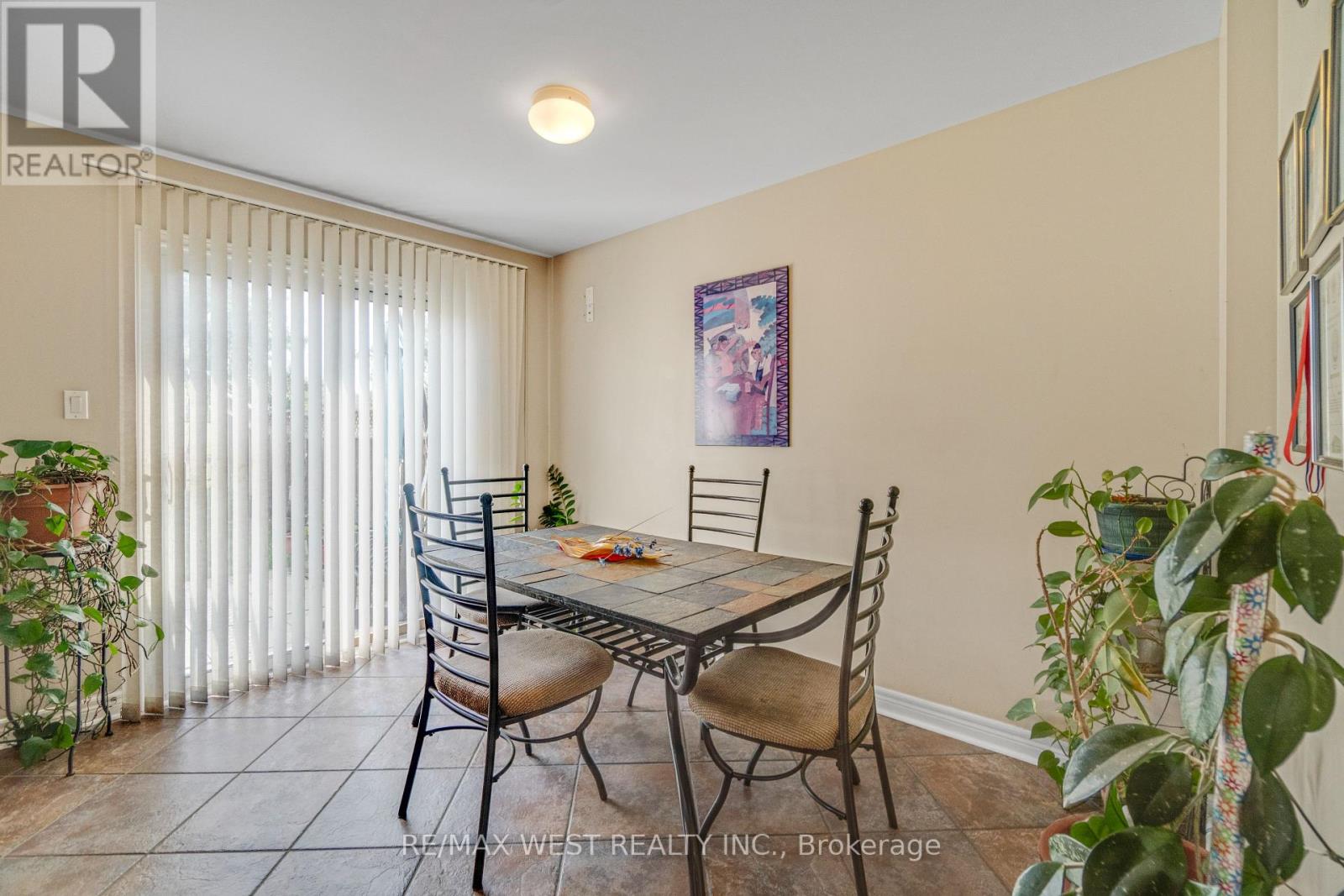 35 Rotunda Street, Brampton (Fletcher's Creek Village), Ontario  L6X 5E5 - Photo 3 - W12344663
