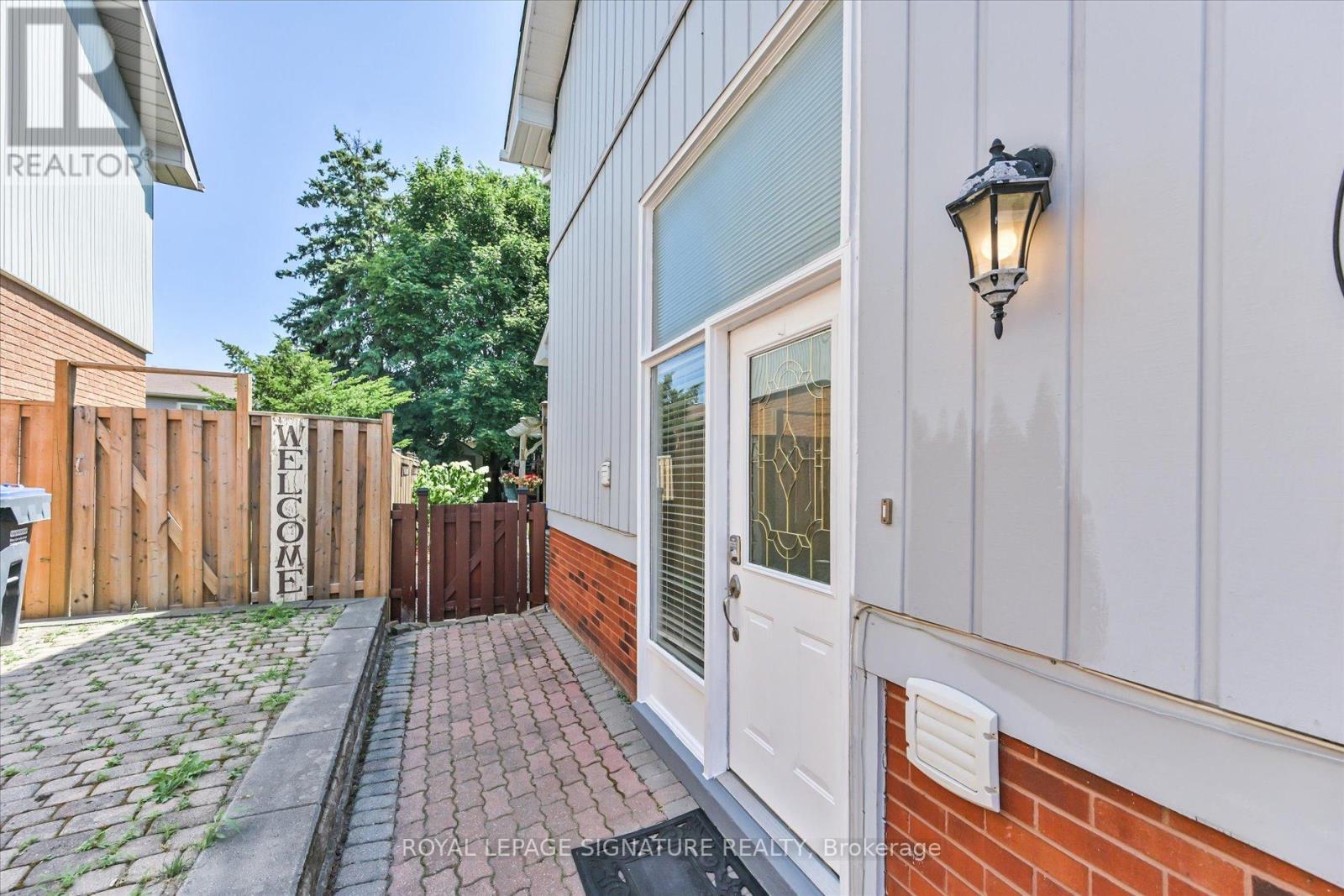 Property at 4291 PHEASANT RUN image 4