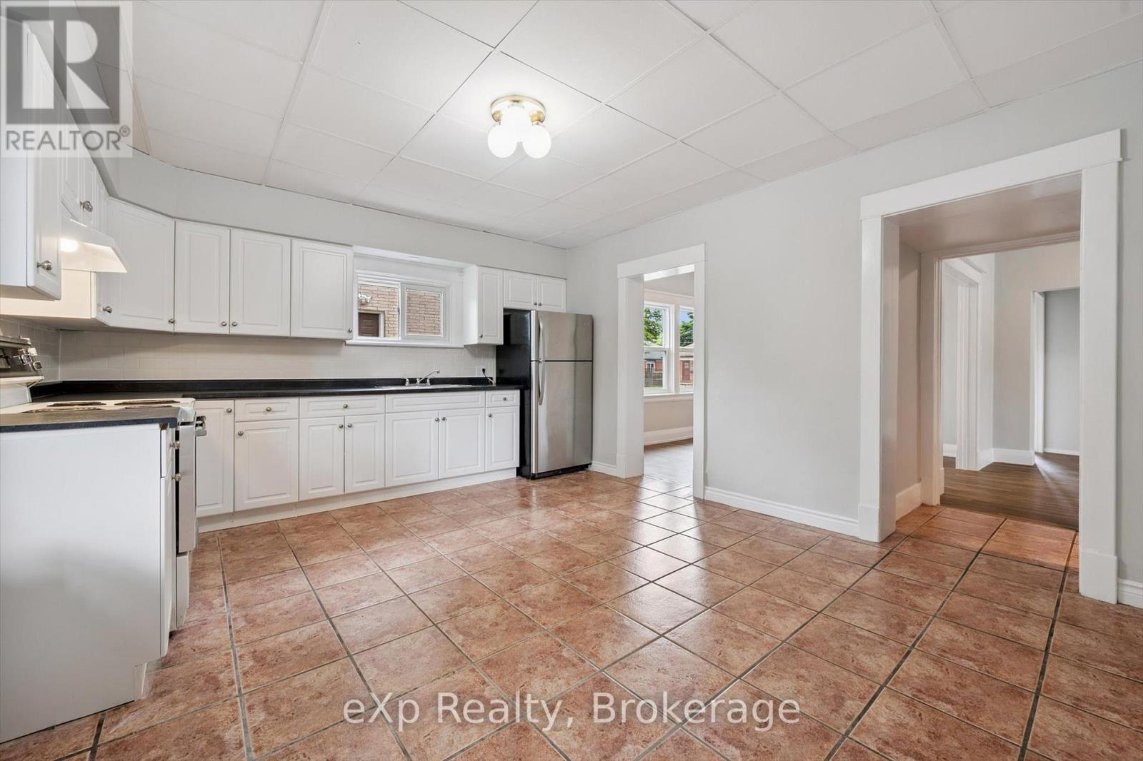 120 Johnston Street, Guelph, Ontario  N1E 5T8 - Photo 13 - X12276627