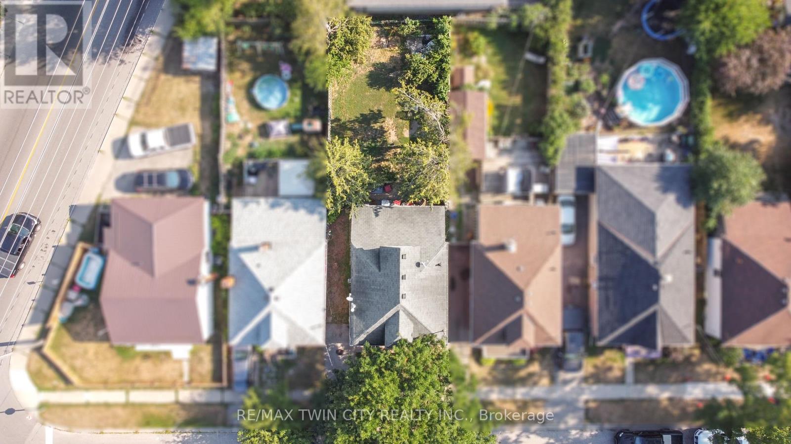 327 Sheridan Street, Brantford, Ontario  N3S 4R8 - Photo 40 - X12344669